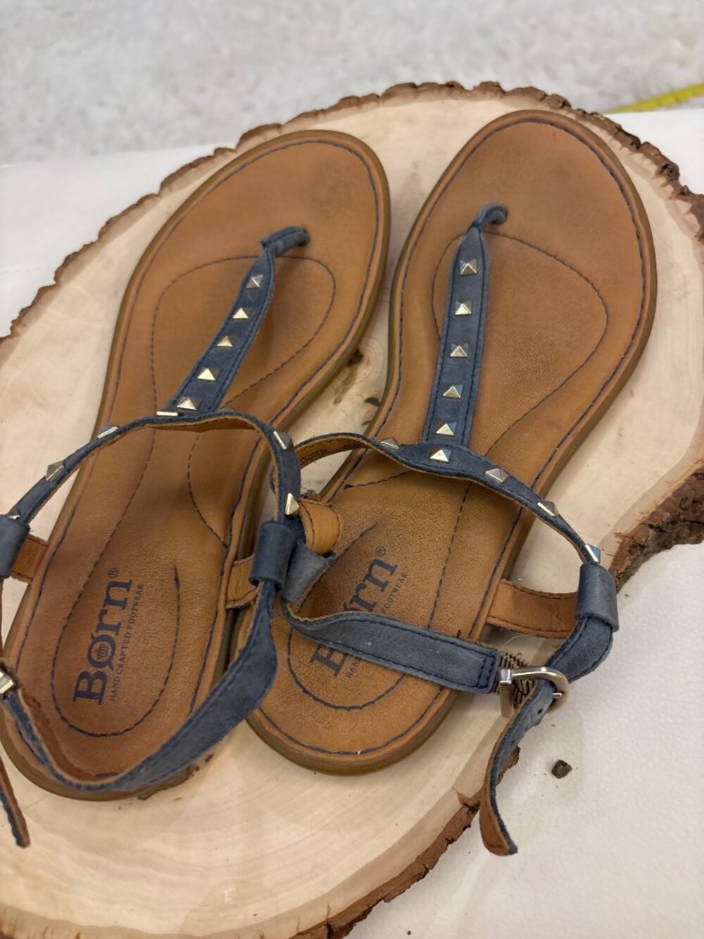 Born Womens 7 M Blue Leather Studded Thong Sandals Ankle Strap Tan Footbed